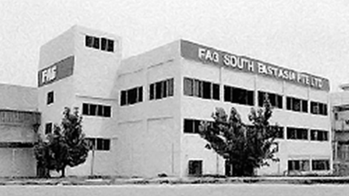 FAG South East Asia Pte Ltd was set up. We started our operation in October that year with our own warehouse at Kim Chuan.